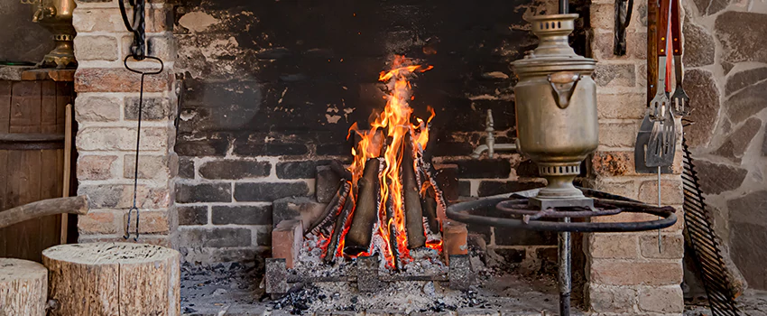 Traditional Fireplace Design Refurbishment Costs in Silverdale, British Columbia